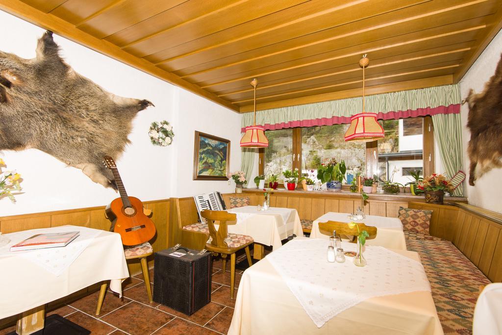 Gaestehaus Helga Scharnitz Kültér fotó